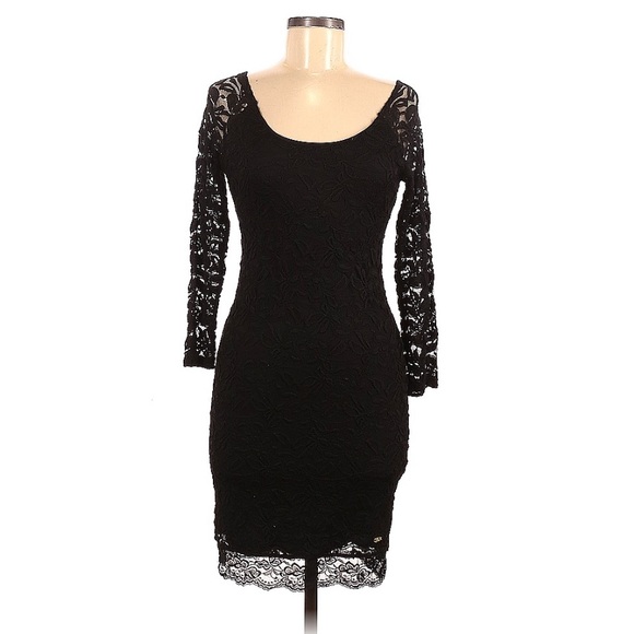 Guess Dresses & Skirts - Guess Long Sleeve Lace Dress l SIZE M